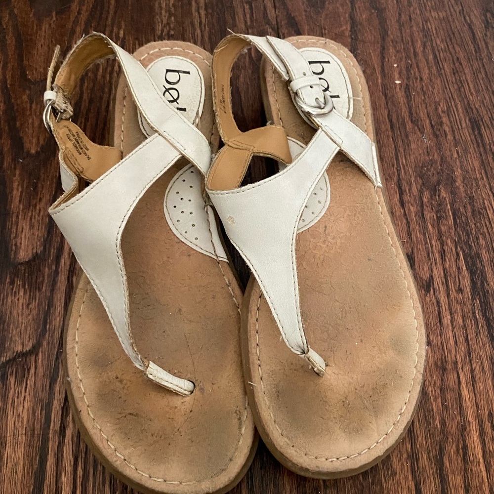 Bolo White Sandals